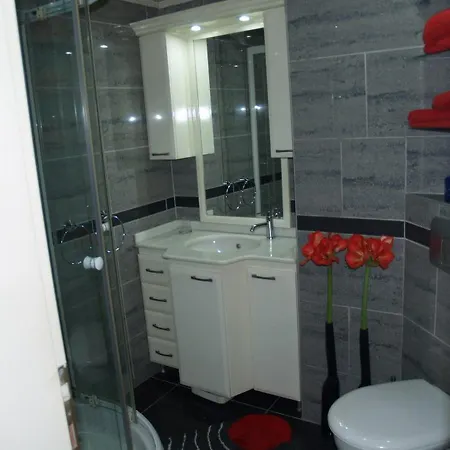 Royal 6 Ahmet Appartement *